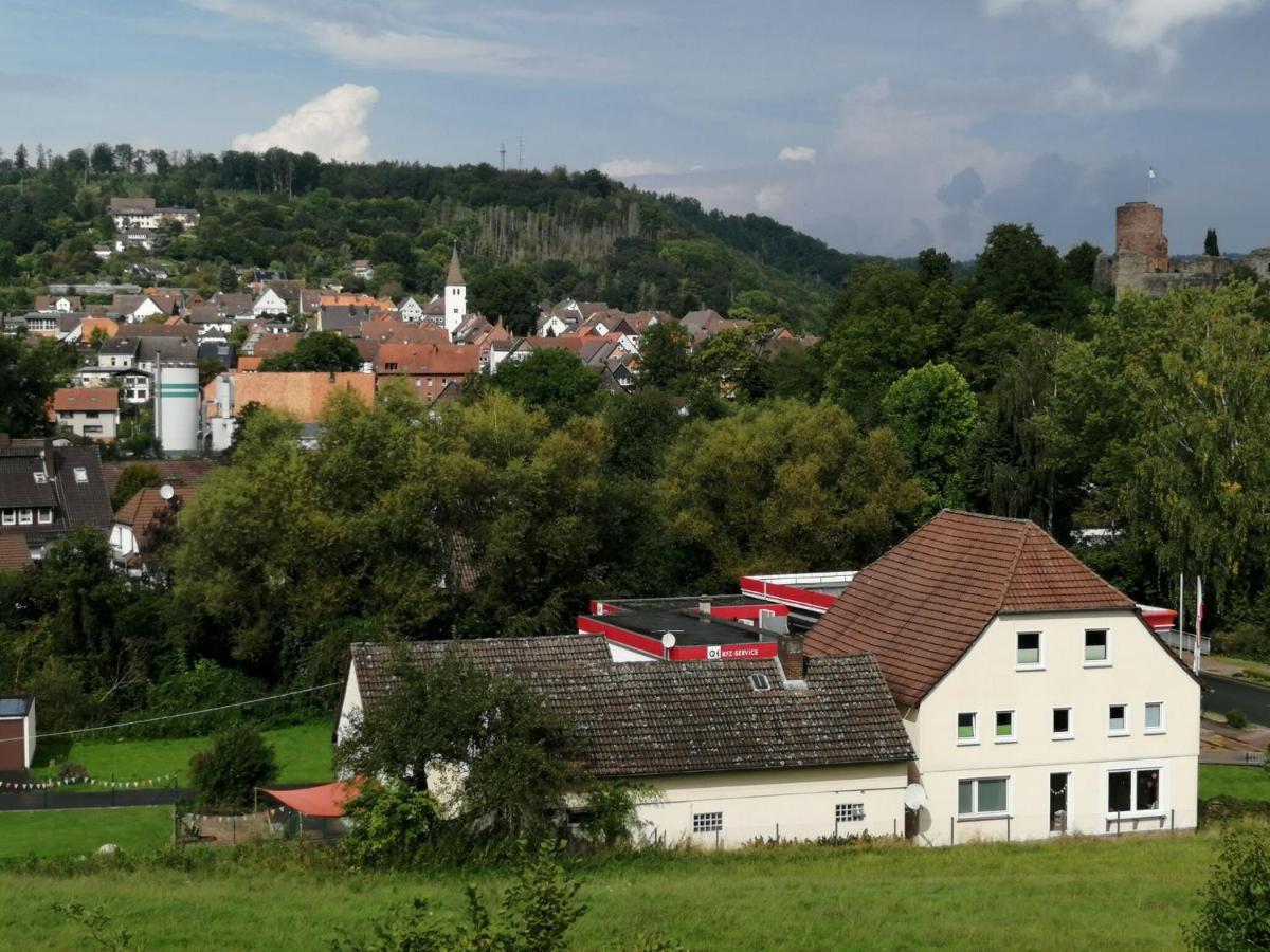 Flat In Polle Near The Forest Exterior photo